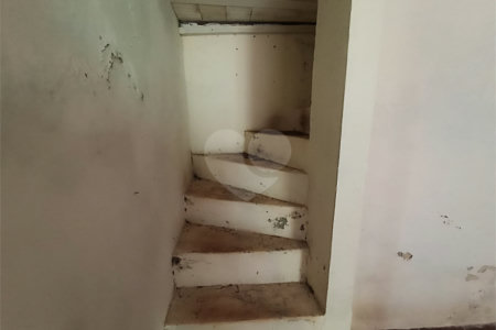 Casa à venda com 5 quartos, sendo 1 suíte, em Jardim Itália, Itapetininga, SP