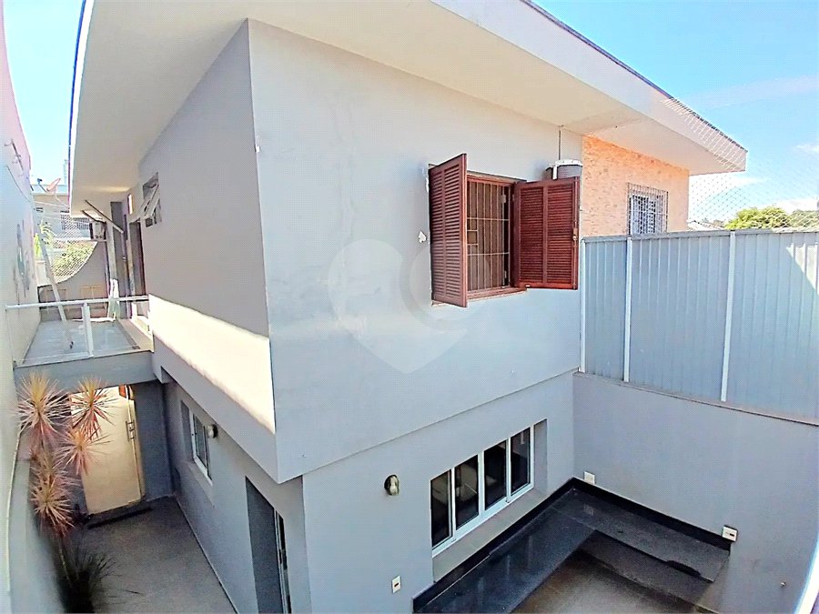 Sobrado à venda com 3 quartos, sendo 1 suíte, em Brooklin, São Paulo, SP