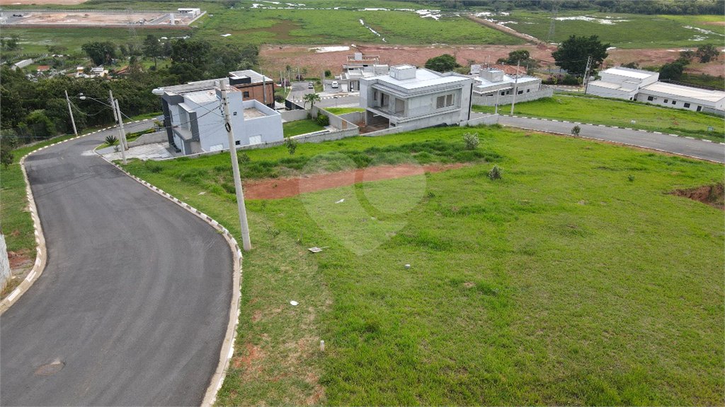 Terreno à venda no Centro, Bom Jesus dos Perdões, SP