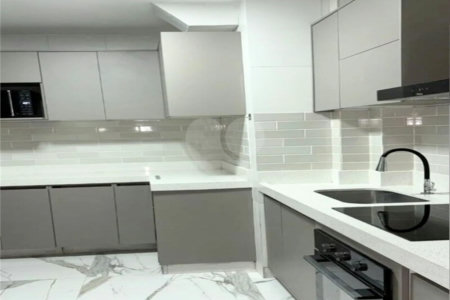 Apartamento à venda com 3 quartos, sendo 1 suíte, em Copacabana, Rio de Janeiro, RJ