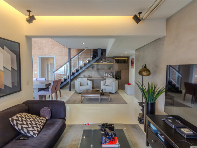 Apartamento à venda com 3 suítes em Campo Belo, São Paulo, SP