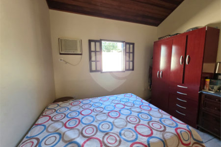 Casa à venda com 2 quartos, sendo 1 suíte, em Tucuns, Armação dos Búzios, RJ