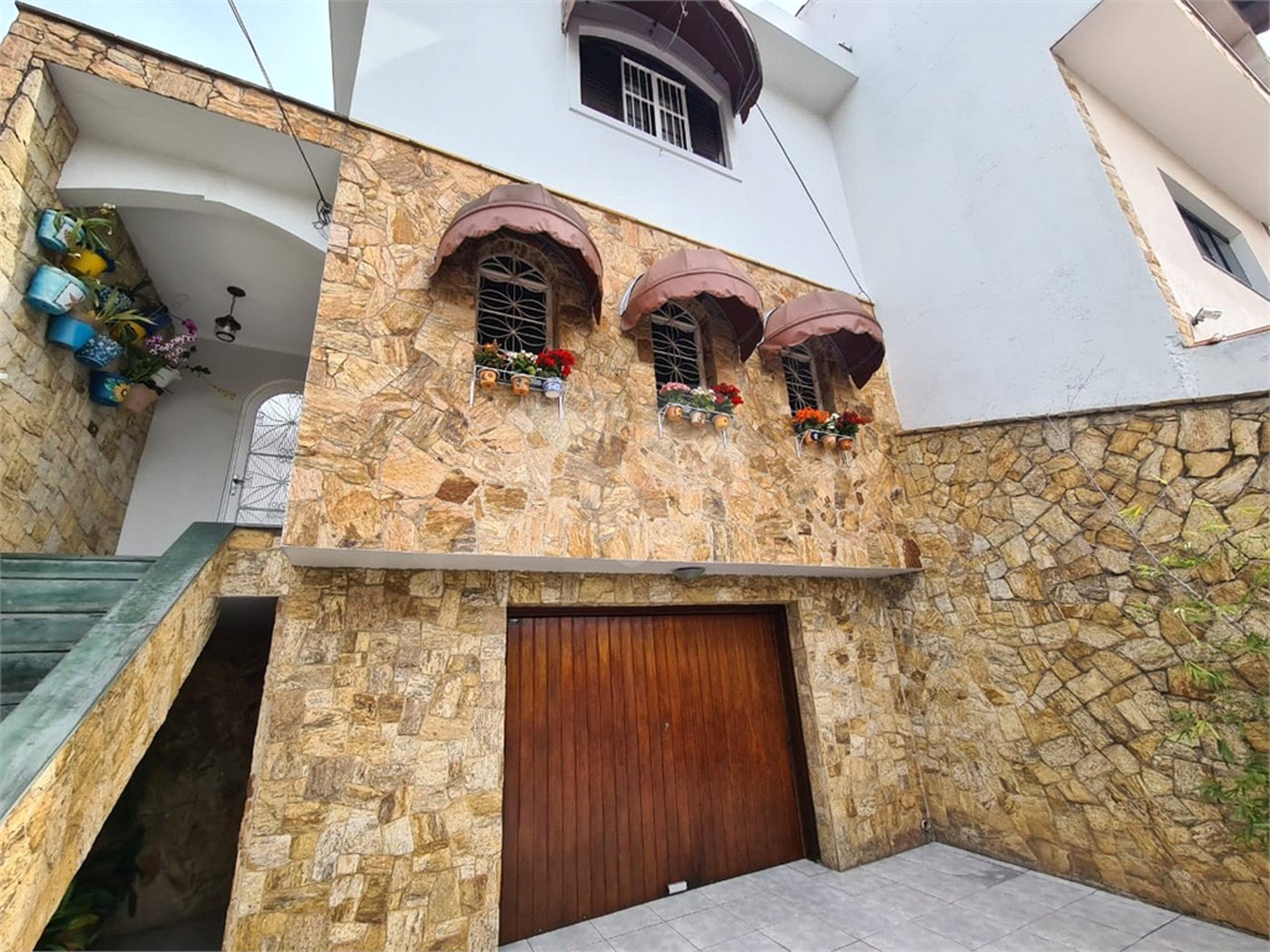 Casa à venda com 3 quartos, sendo 1 suíte,  em Jardim Rosa de Franca, Guarulhos, SP
