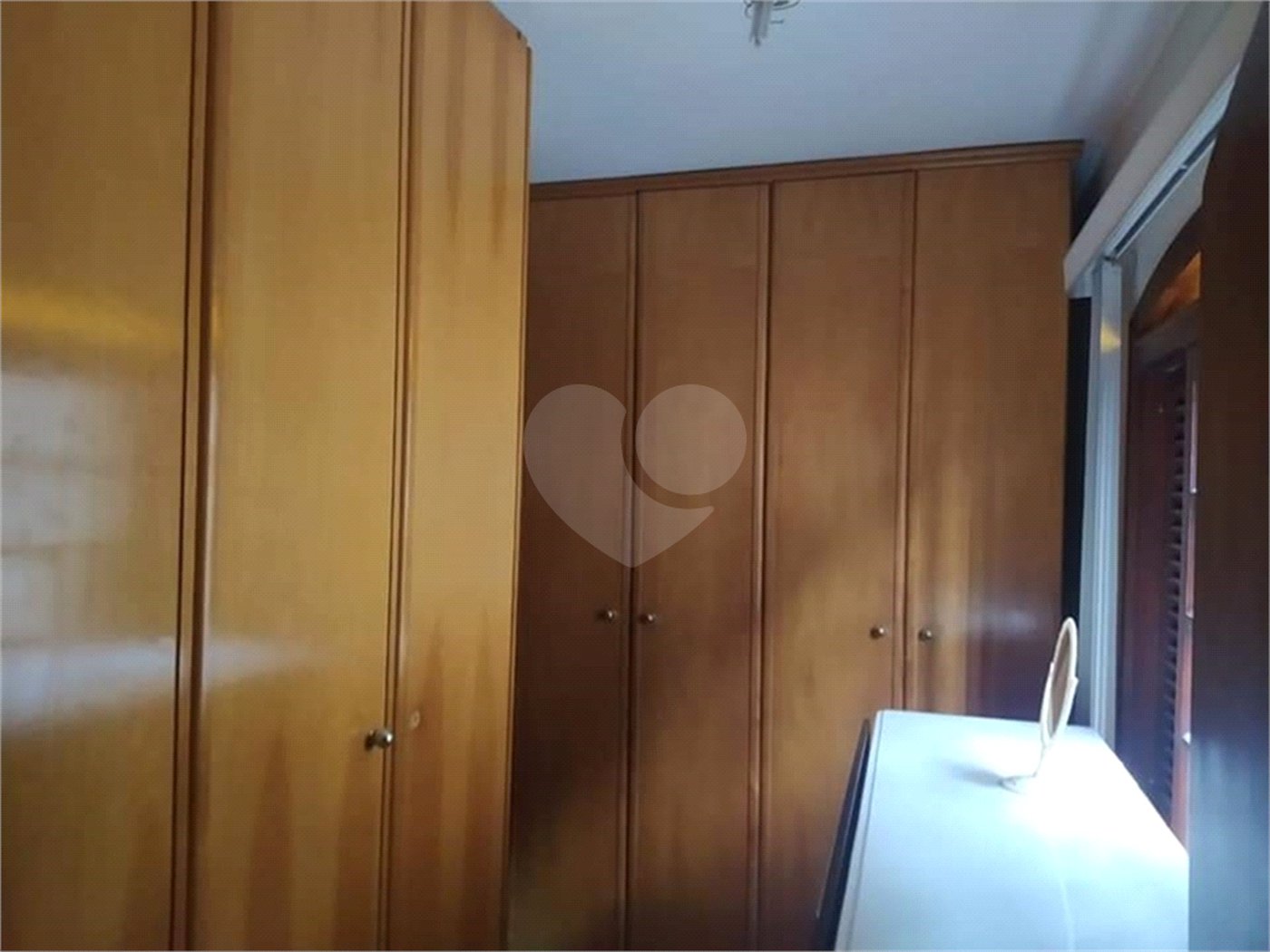 Casa à venda com 4 quartos, sendo 1 suíte, em Jardim Santa Cecília, Guarulhos, SP