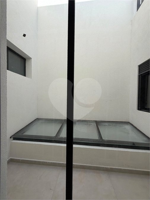 Sobrado à venda com 3 quartos, sendo 1 suíte,  em Sítio da Figueira, São Paulo, SP