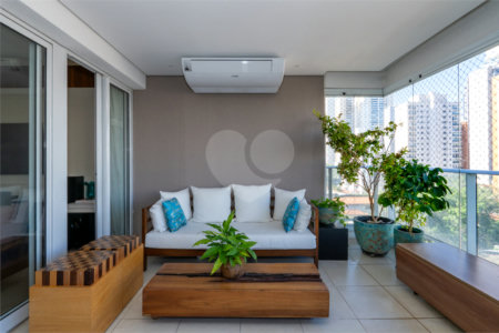 Apartamento à venda com 2 suítes em Brooklin, São Paulo, SP