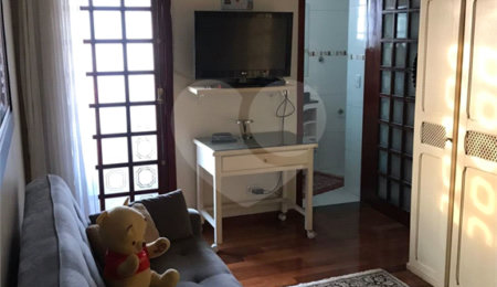 Sobrado à venda com 3 suítes em Mandaqui, São Paulo, SP