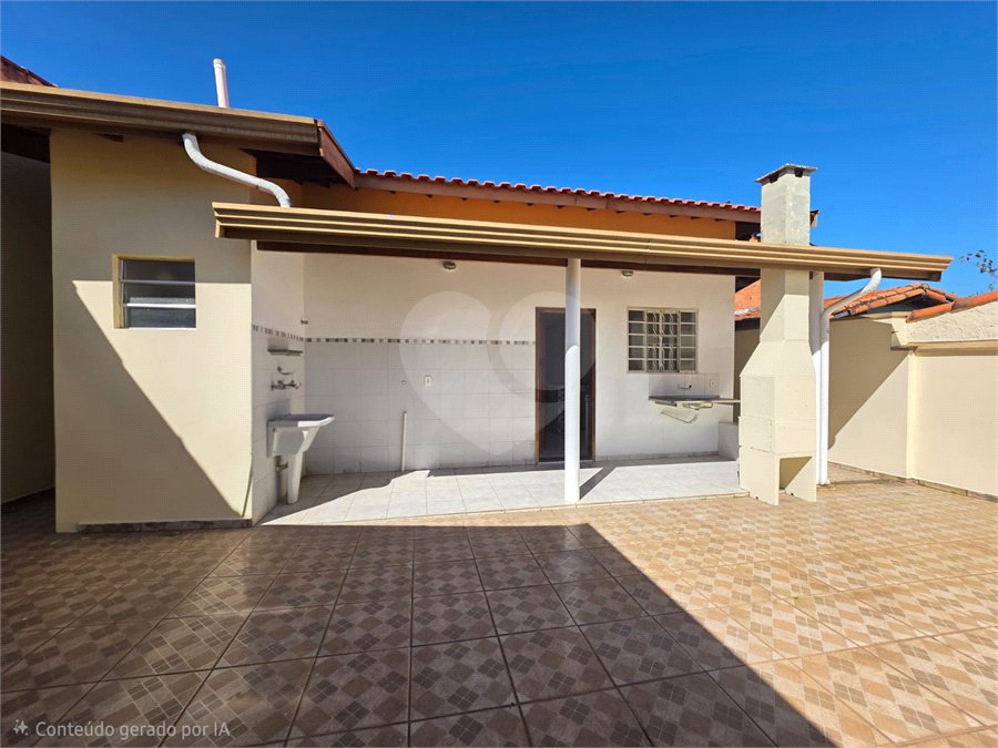 Casa à venda com 3 quartos, sendo 2 suítes, em Jardim Santo Antônio, Valinhos, SP