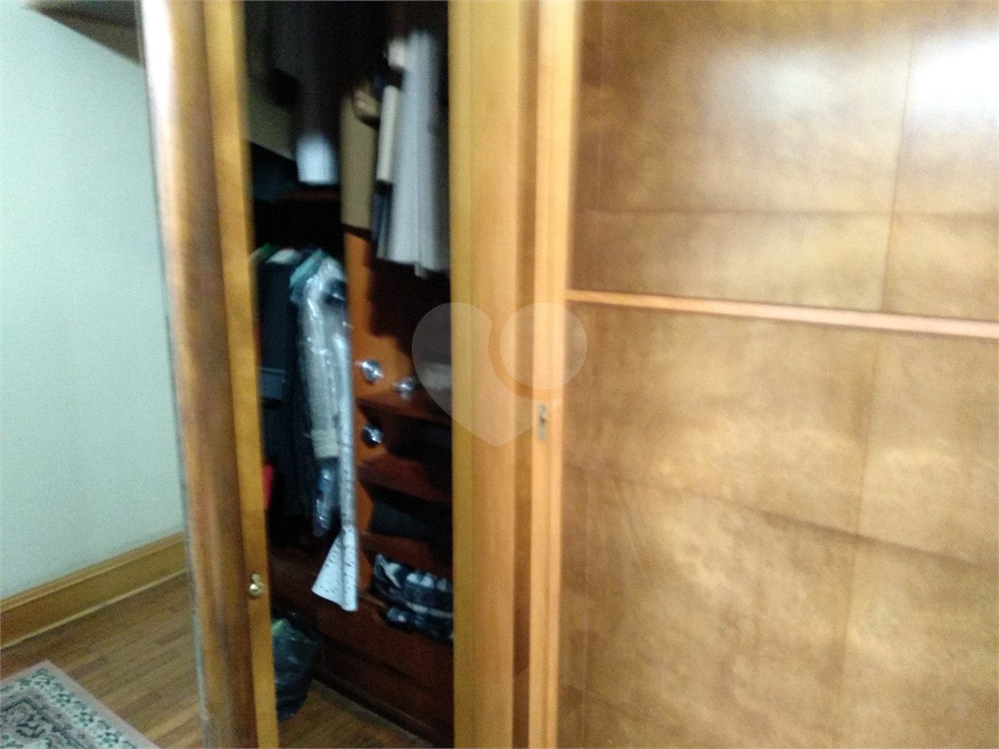 Sobrado à venda com 3 quartos, sendo 2 suítes,  em Brooklin Velho, São Paulo, SP