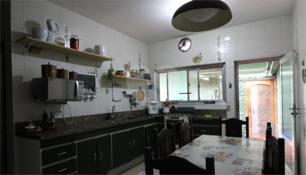 Sobrado à venda com 4 suítes em Vila Cordeiro, São Paulo, SP