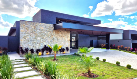 Casa à venda com 4 suítes no condomínio Residencial Saint Patrick, Sorocaba - SP