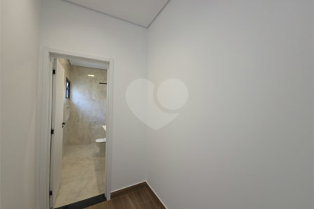 Casa à venda com 3 suítes no condomínio Helena Maria, Sorocaba - SP