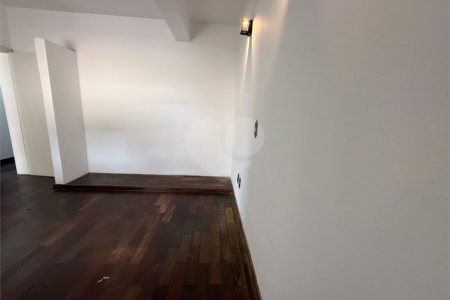 Casa à venda com 2 quartos em Jardim Itália, Itapetininga, SP