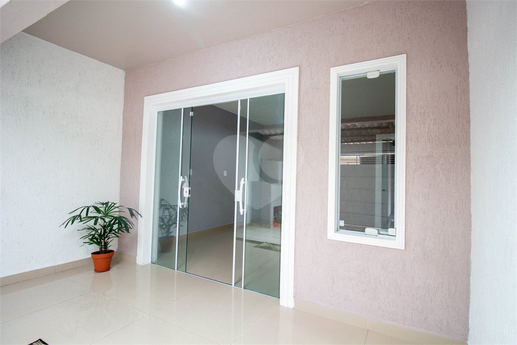 Casa Térrea à venda com 4 quartos, sendo 1 suíte, em Nova Mairinque, Mairinque, SP