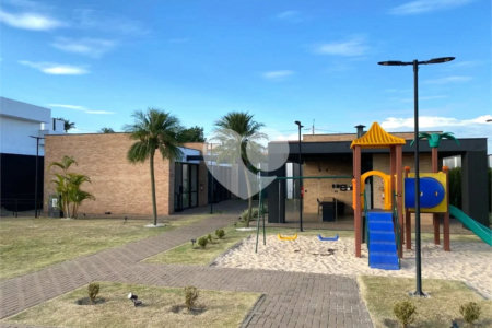 Lote à venda no Condomínio Monte das Araucárias