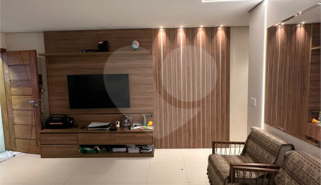 Sobrado à venda com 3 quartos, sendo 1 suíte, em Vila Medeiros, São Paulo, SP