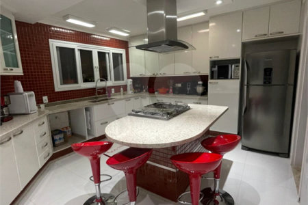 Casa à venda com 3 suítes no condomínio Aruã Ecopark Lagos, Mogi das Cruzes - SP