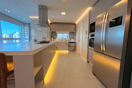 Apartamento à venda com 3 suítes em Balneário Perequê, Porto Belo, SC