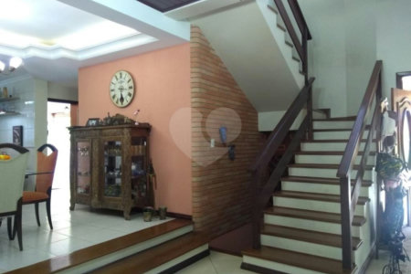 Casa à venda com 6 suítes no condomínio Lago Azul Residencial e Golfe, Araçoiaba da Serra - SP
