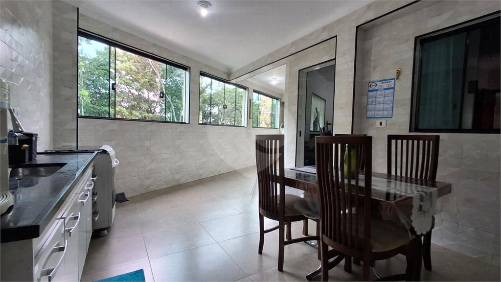 Casa à venda com 2 quartos, sendo 1 suíte, em Jardim Portal do Itavuvu, Sorocaba, SP