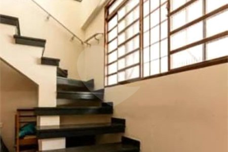 Sobrado à venda com 4 quartos, sendo 1 suíte,  em Vila Dalila, São Paulo, SP