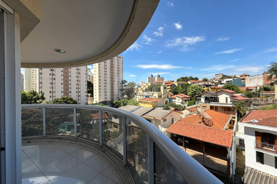 Apartamento à venda com 3 suítes em Santana, São Paulo, SP