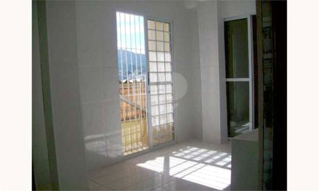 Casa Térrea à venda com 4 quartos, sendo 3 suítes, no Brasilândia, São Paulo, SP