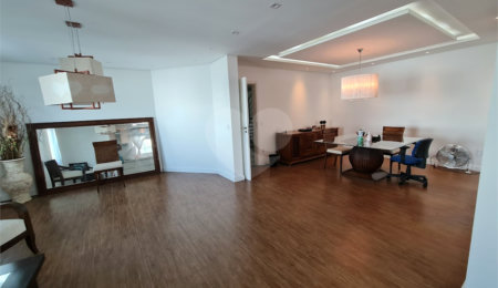 Casa à venda com 4 suítes no condomínio Residencial Villa dos Inglezes, Sorocaba - SP