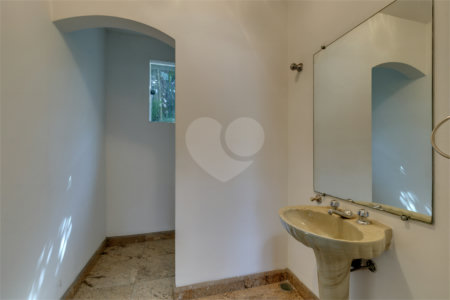 Casa à venda com 4 suítes no condomínio Chácara Flora, São Paulo - SP