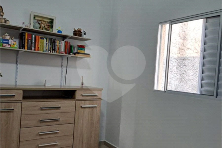 Sobrado à venda com 3 quartos, sendo 1 suíte,  em Vila Gustavo, São Paulo, SP