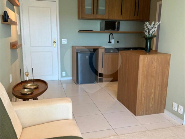 Apartamento à venda com 1 quarto em Jardim Europa, São Paulo, SP