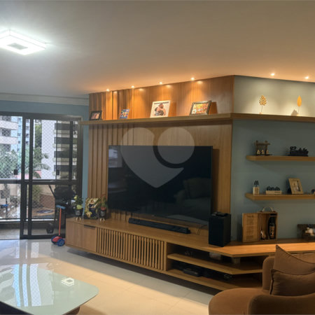 Apartamento à venda com 3 quartos, sendo 1 suíte, em Vila Gomes Cardim, São Paulo, SP