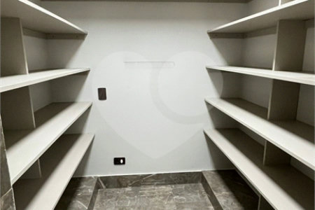 Apartamento à venda com 4 suítes em Vila Suzana, São Paulo, SP