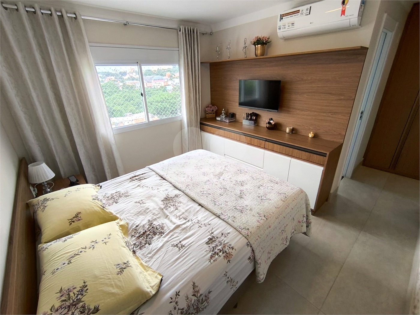 Apartamento à venda com 3 quartos, sendo 1 suíte, em Jardim Vazani, São Paulo, SP