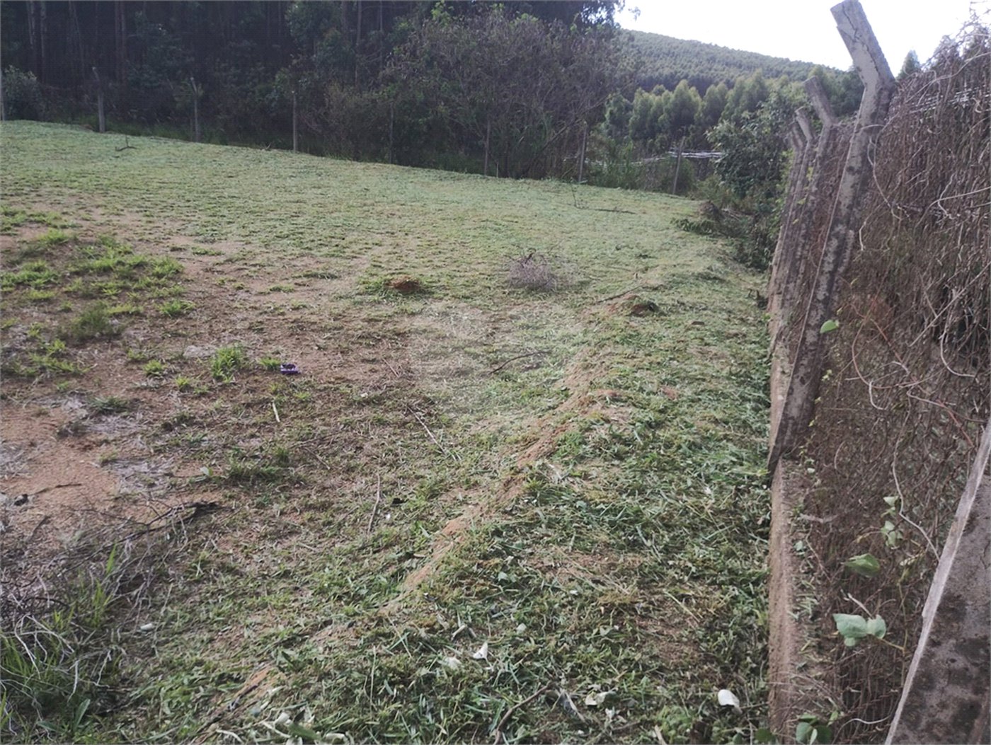 Chácara à venda com 2 quartos em Chácaras Berro D'água, Itu, SP