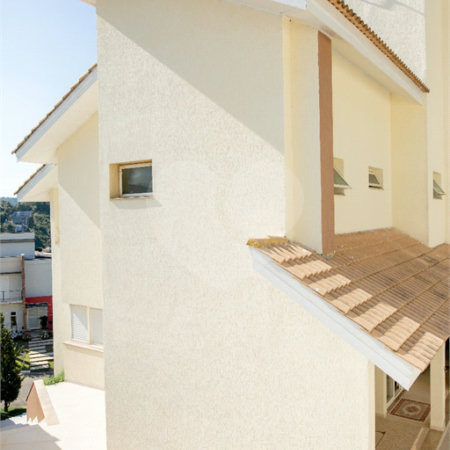 Sobrado à venda ou para alugar com 4 suítes em Jardim Imperial Hills Iii, Arujá, SP