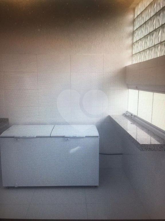 Sobrado à venda com 4 quartos, sendo 2 suítes, em Jaraguá, São Paulo, SP