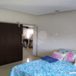 Casa à venda com 3 quartos, sendo 1 suíte, no condomínio Jd Portal de Itaici, Indaiatuba - SP