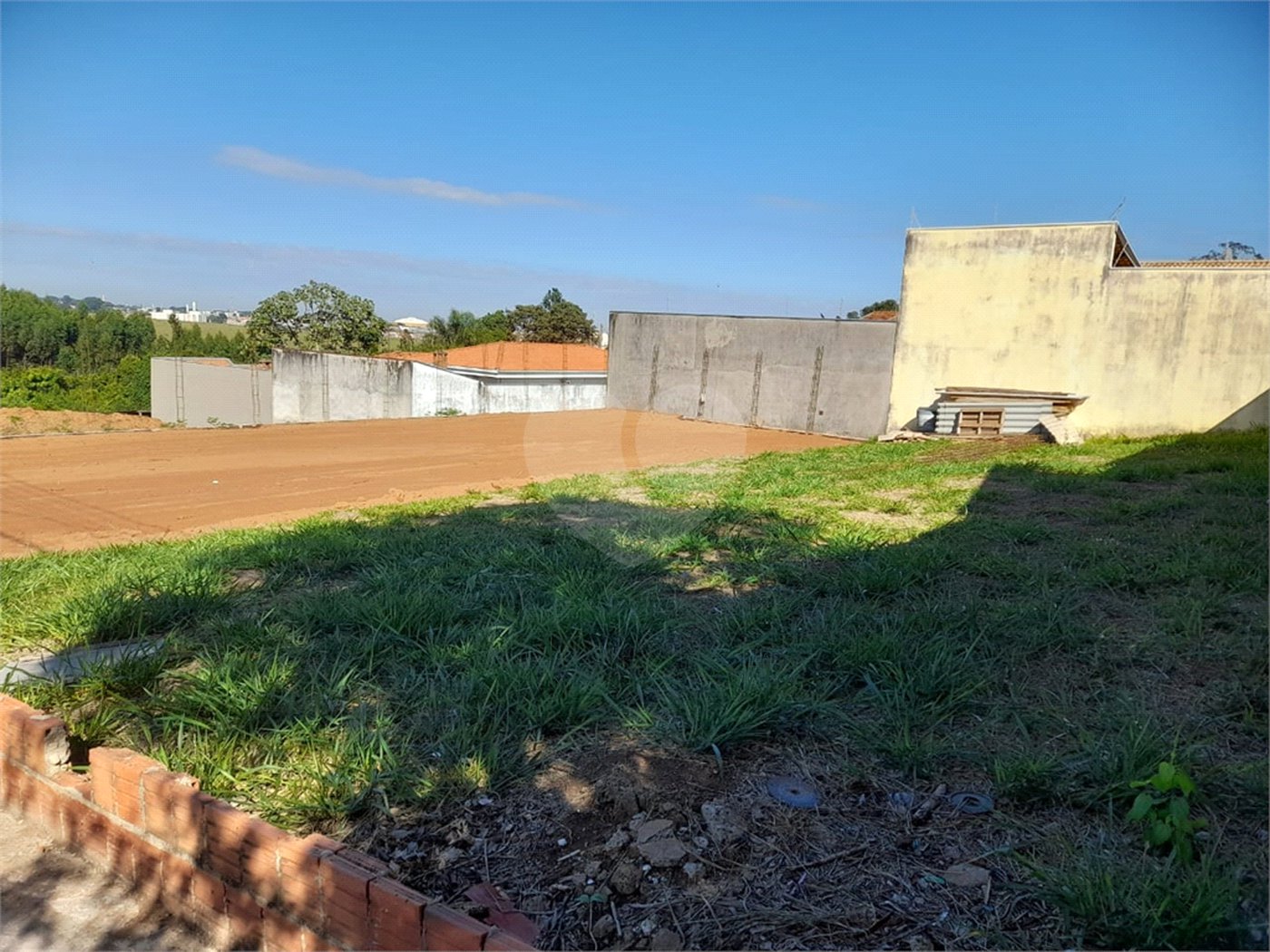 Terreno à Venda no Timburis – Excelente Localização!