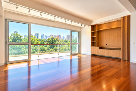 Apartamento à venda com 4 quartos, sendo 1 suíte, em Alto da Boa Vista, São Paulo, SP
