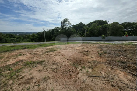 Terreno / Lote a Venda no Condomínio Residencial San Lucca em Vinhedo/SP