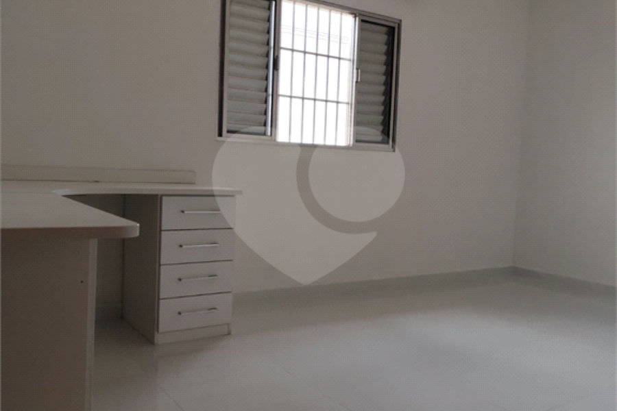 Sobrado à venda com 7 quartos, sendo 1 suíte, em Mandaqui, São Paulo, SP