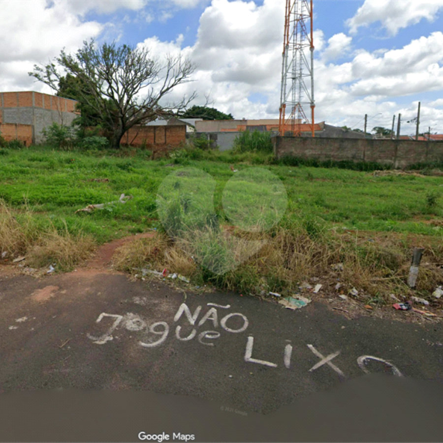 Terreno à venda em Jardim Pinheiros II, Araraquara, SP
