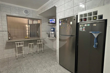 Sobrado à venda com 3 quartos, sendo 1 suíte, em Jardim Jussara, São Paulo, SP