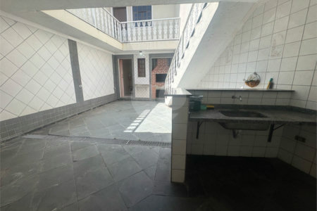 Casa à venda com 4 quartos, sendo 2 suítes, em Jardim Bela Vista, Guarulhos, SP