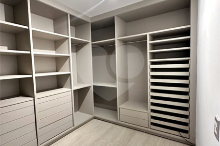 Casa à venda com 3 suítes no condomínio Residencial Florais Itália, Cuiabá - MT