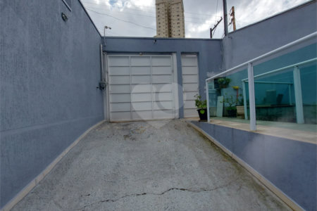 Sobrado Novo e Espaçoso na Mooca – 2 Imóveis no Mesmo Terreno!
