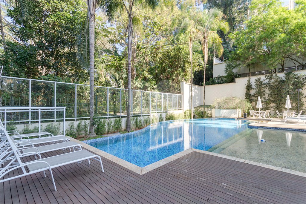 Apartamento à venda com 4 suítes em Panamby, São Paulo, SP