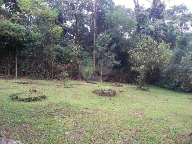 Casa Térrea à venda com 3 quartos, sendo 1 suíte,  em Santa Inês, Caieiras, SP