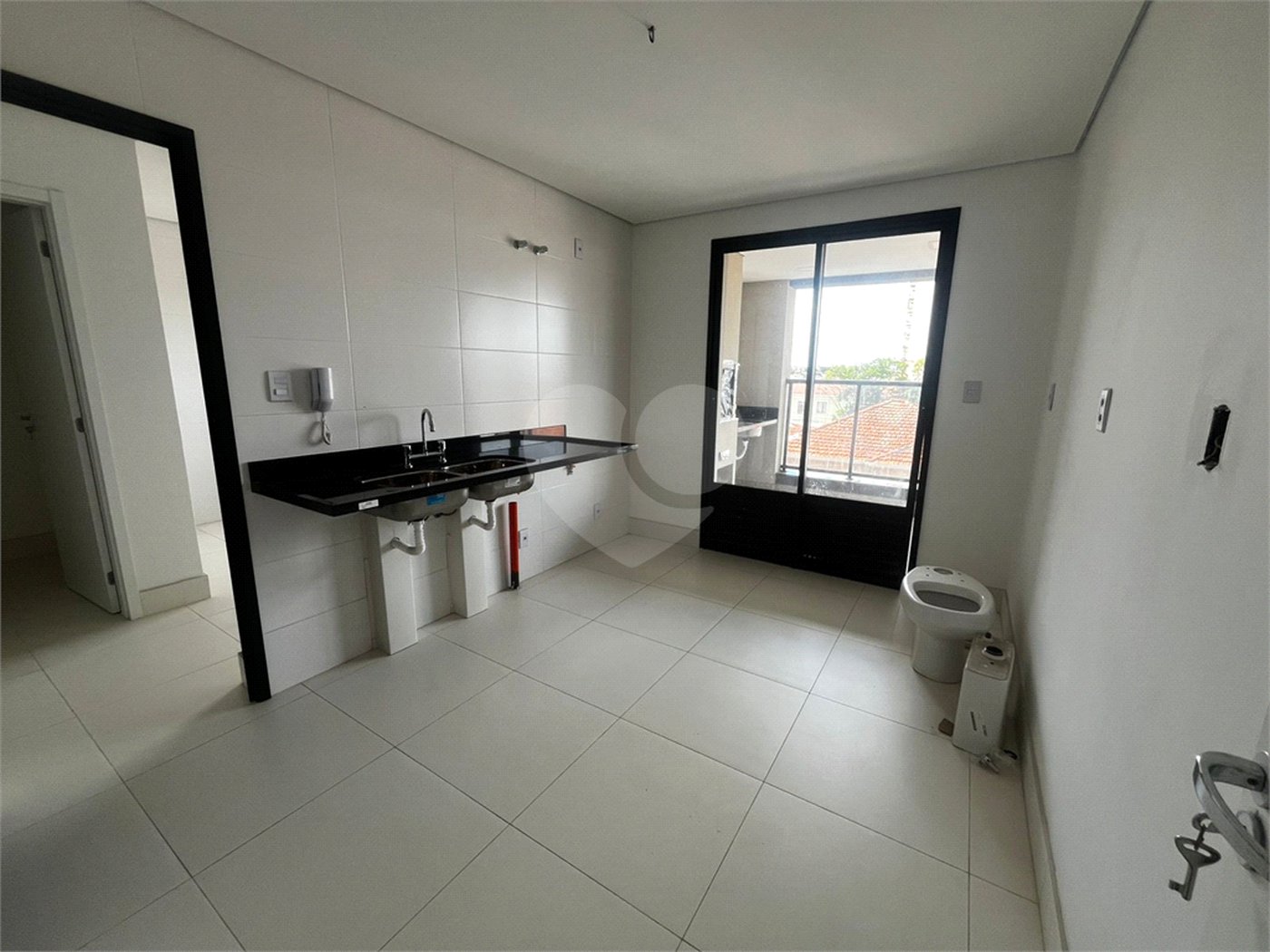 Apartamento à venda com 3 suítes no Centro, Itapetininga, SP